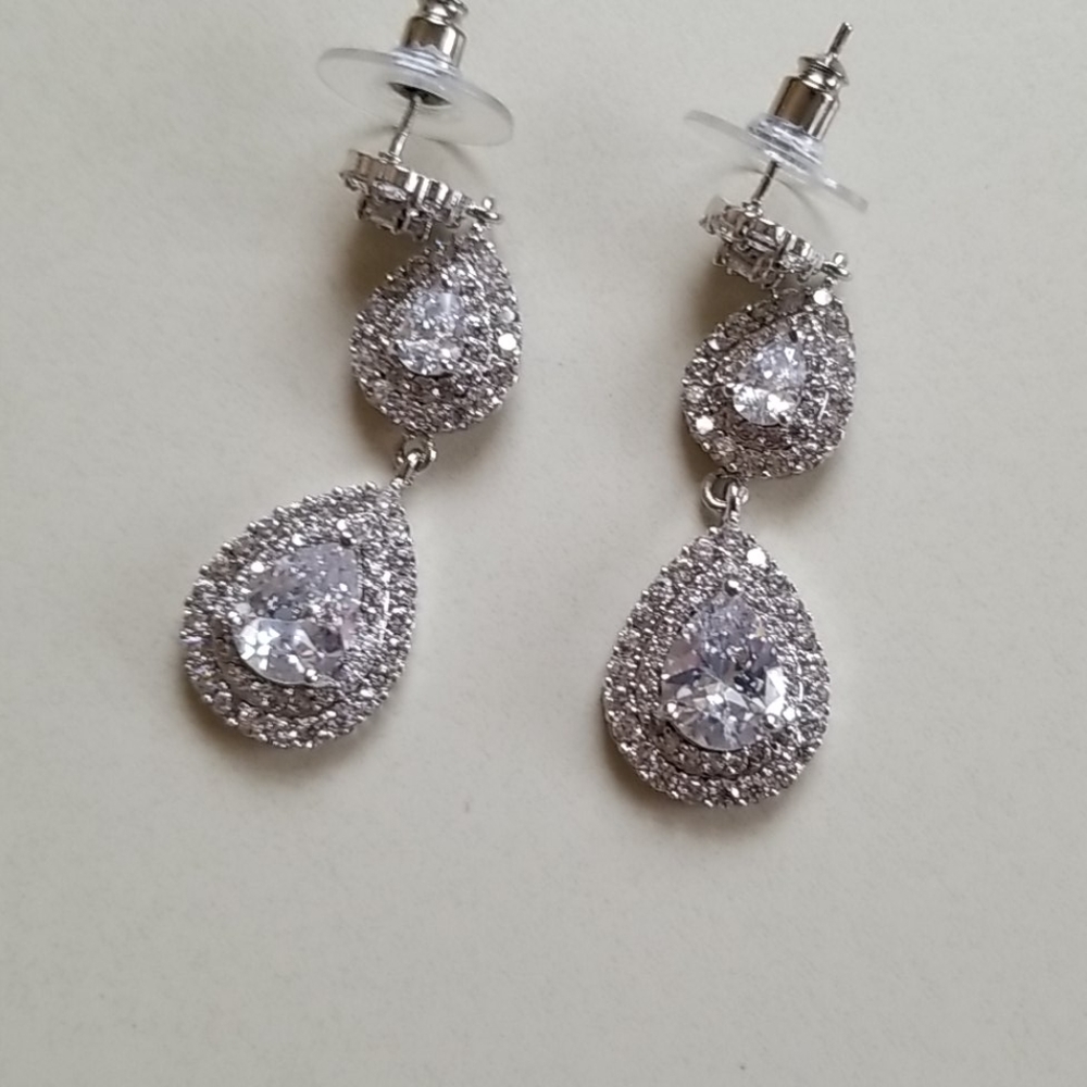 Rhinestone earrings